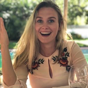 Meet your Posher, Liz